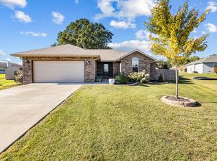 506 S Kiowa Ct, Strafford, MO 65757