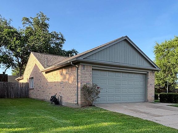 3rd image of 4039 Blacksmith Ln