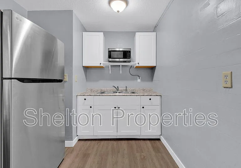 6022 S 3rd St #2 — Photo 9