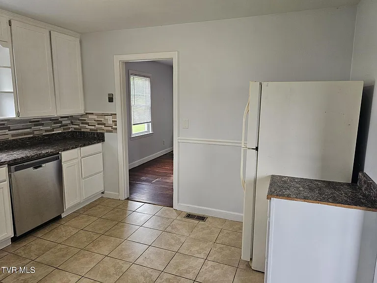2382 Hiwassee Cir #2382 — Photo 9