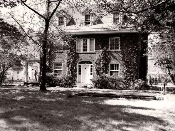 102 Lore Ave APT 3, Wilmington, DE 19809
