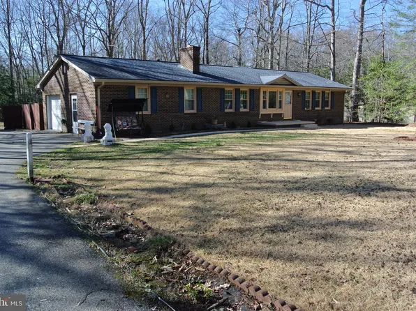 14105 Beverly Dr, Hughesville, MD 20637