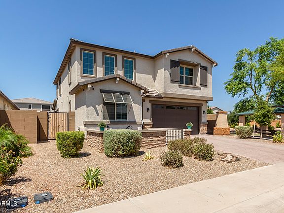 4th image of 44124 W PALO ALISO Way
