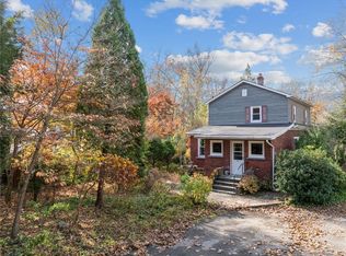 151 Ridge Rd, Valley Cottage, NY 10989