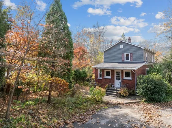 151 Ridge Road, Valley Cottage, NY 10989