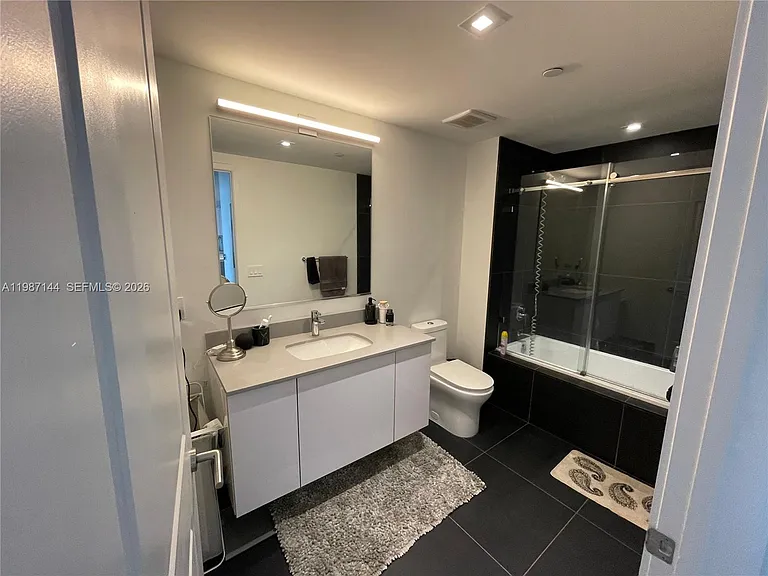 1600 NE 1st Ave #3717 — Photo 9