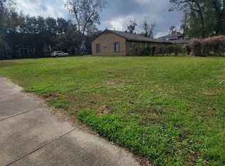 3401 Robertson St, Houston, TX 77009