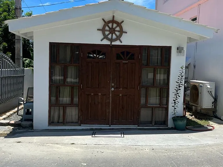Bo Calvache Sector Valle Escondido The Captains St #The Captains Studio — Photo 1