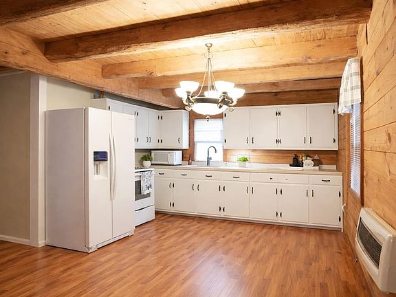 3rd image of 663 Long Hole Rd