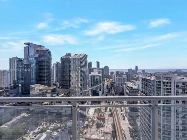 92 SW 3rd St APT 4105, Miami, FL 33130