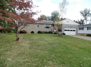 718 Sherwick Rd, Newark, OH 43055