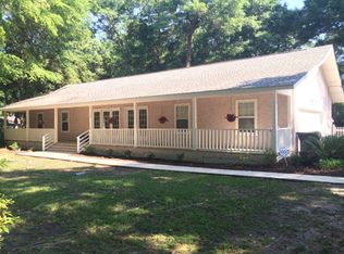 832 Buck Swamp Rd, Brunswick, GA 31523