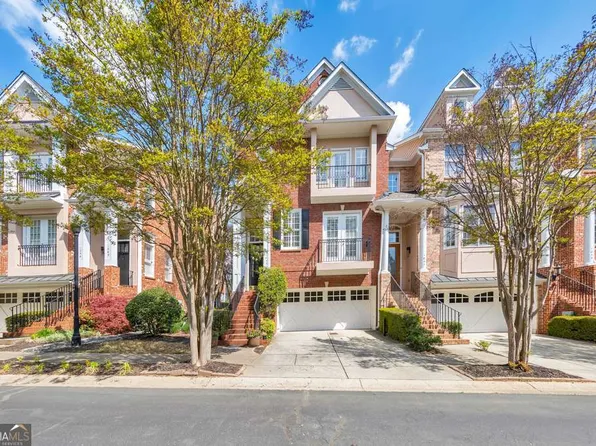 1043 Emory Parc Pl, Decatur, GA 30033