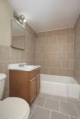3rd image of 321 E 48th St APT 2H