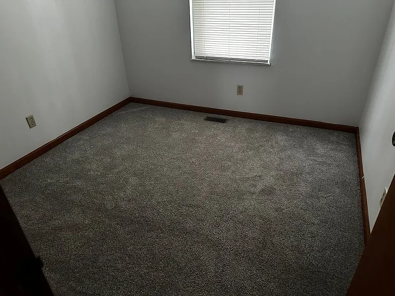 1604 S Pinestone Ct — Photo 9