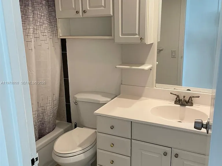 851 Three Islands Blvd #109 — Photo 29