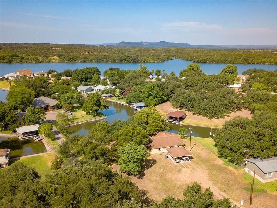 1st image of 307 County Road 136c