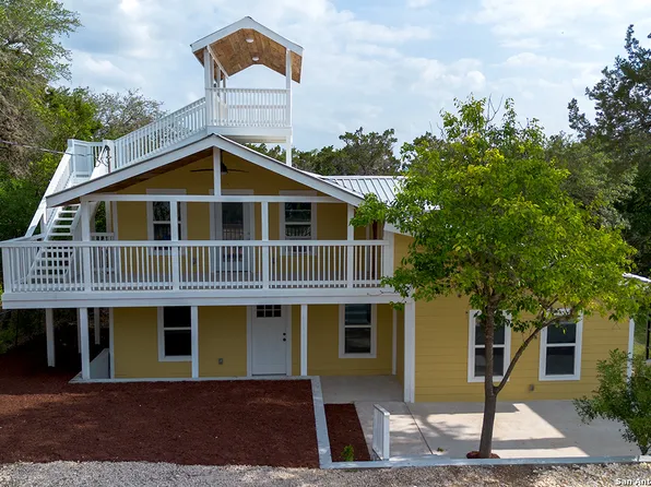 497 Black Bass Road, Lakehills, TX 78063