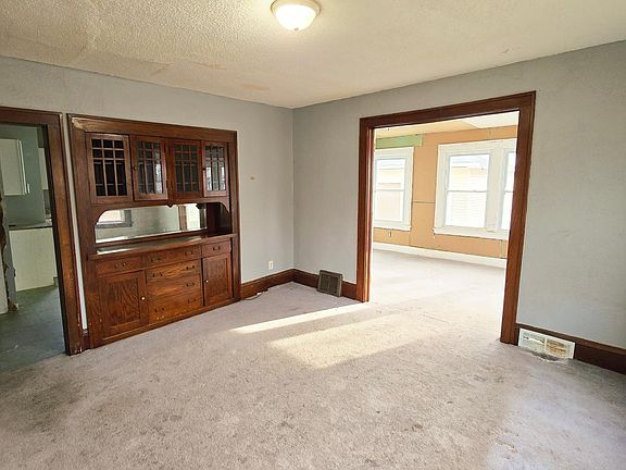 5th image of 1444 Edgerton St
