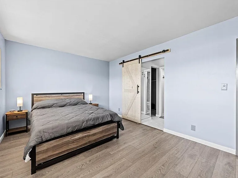 300 Waterway Dr S #308 — Photo 6