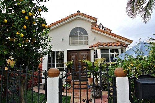 1st image of 12025 Culver Dr