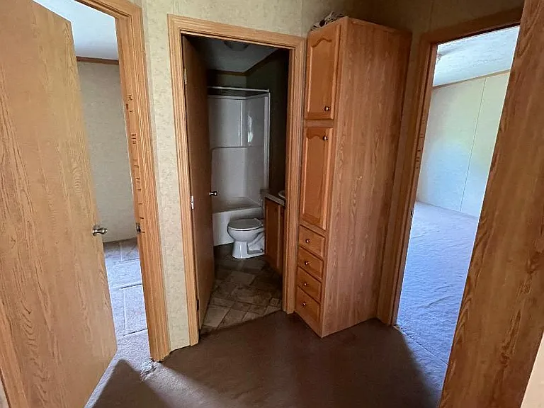 Entrance to bedroom 2 and 4