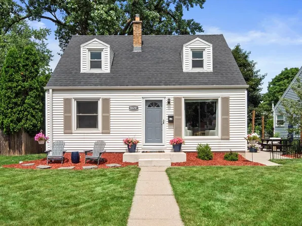 8620 West Auer AVENUE, Milwaukee, WI 53222