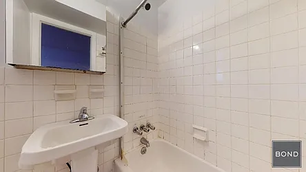 Rented by Bond New York