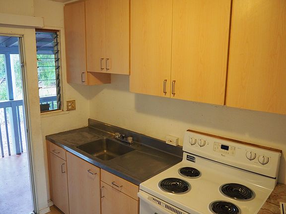 3rd image of 104 Lakeview Cir APT 1