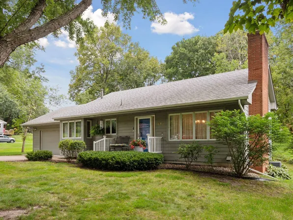 613 Kingsview Ln N, Plymouth, MN 55447