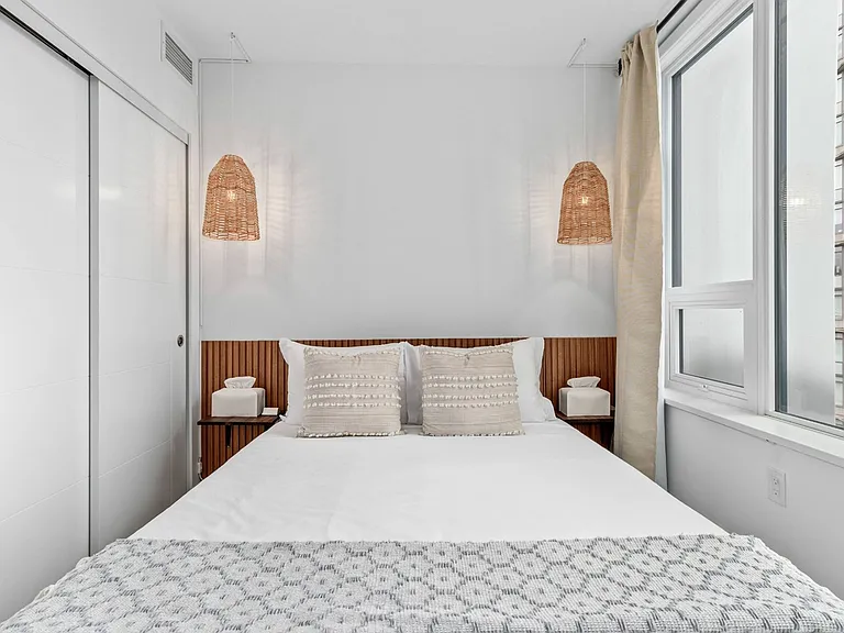823 Carnarvon St #1308 — Photo 17