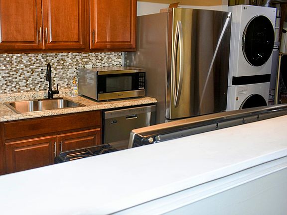 4th image of 15743 Ambiance Dr