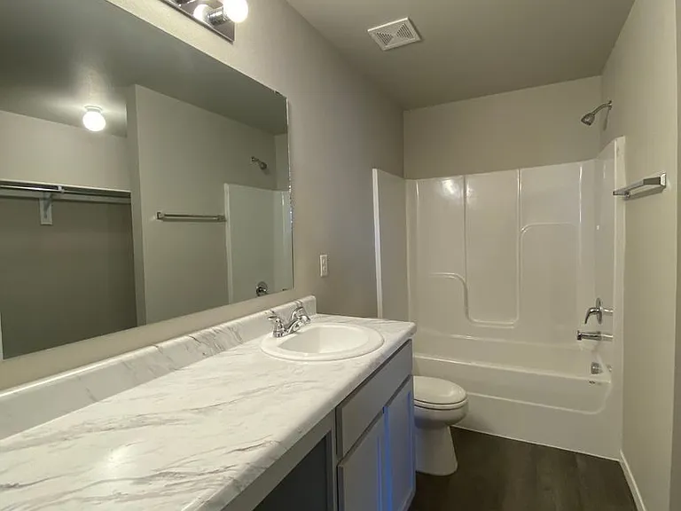 503A W Christopher Dr — Photo 13