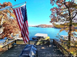 594 Navajo Rd, Lake Ozark, MO 65049