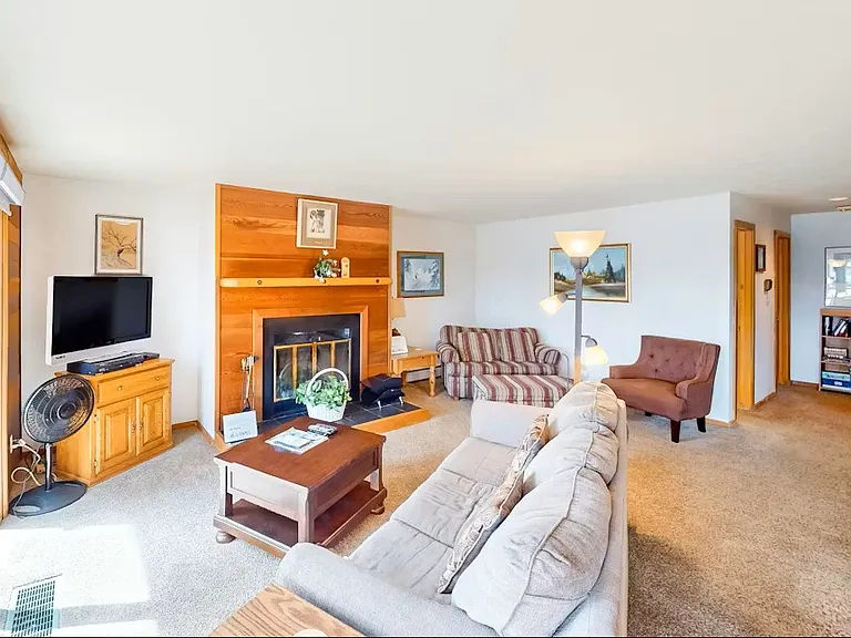 91200 Ryan Gulch Rd #203 — Photo 9