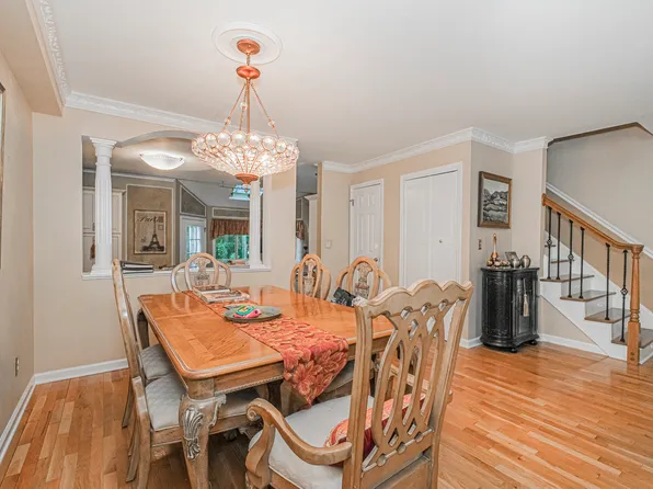 20 Notus Avenue image 6 of 44