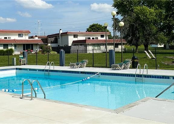 3rd image of 2702 Palo Verde Ct #40-D