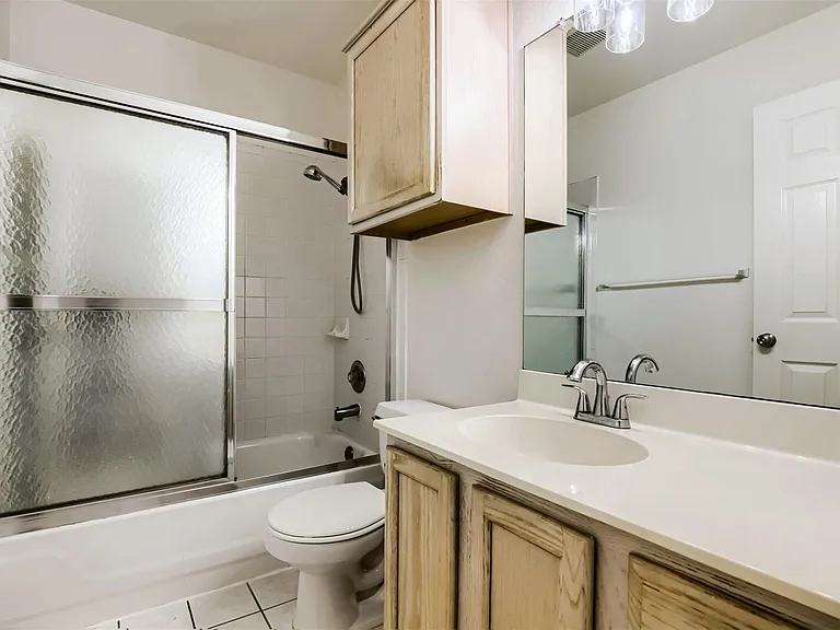 14601 Montoro Dr — Photo 6