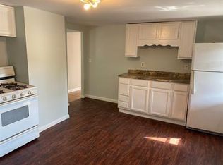 21 Chestnut St #21, Winsted, CT 06098