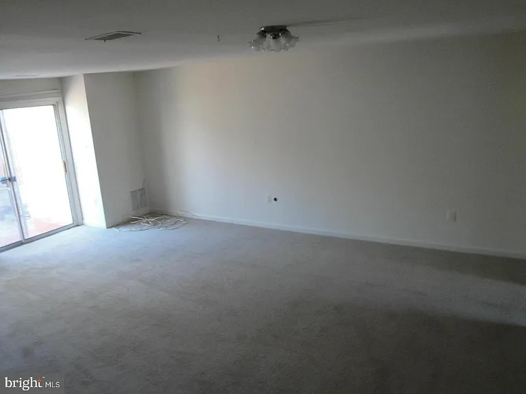 8029 Edinburgh Dr — Photo 19