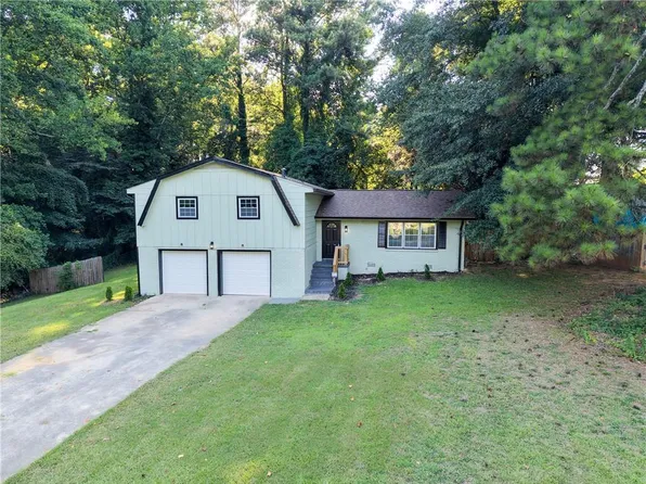 7367 Rountree Dr, Riverdale, GA 30274