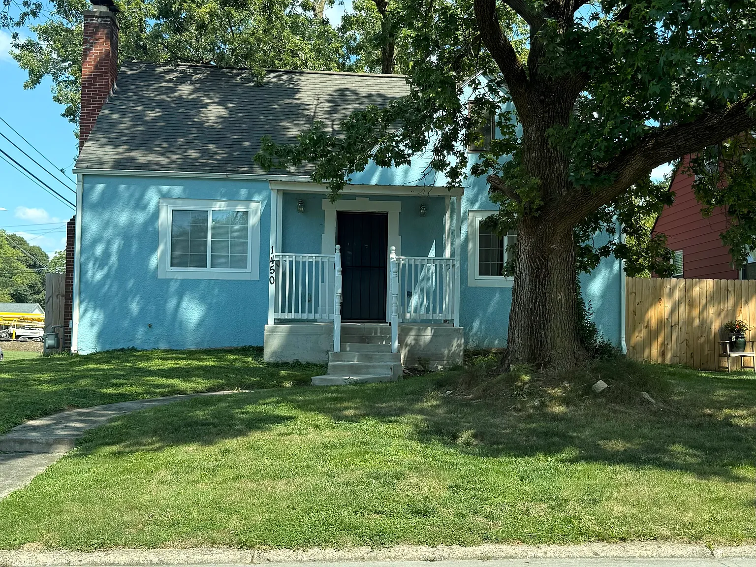 4 bed, 1409 sqft, $2,500 — Photo 2