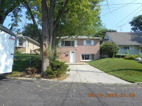 1111 W Groveland Ave, Peoria, IL 61604