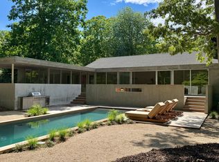 8 N Cape Ln, East Hampton, NY 11937