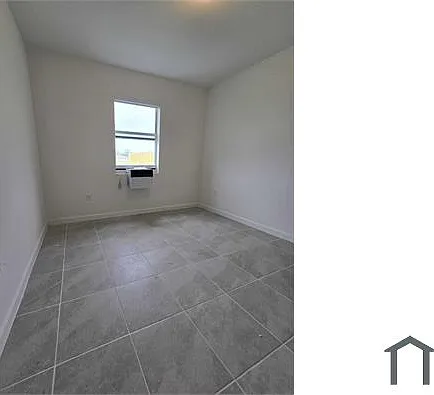 2444 SE 29th St — Photo 5
