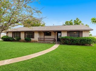 15 Brenda Ln, Round Rock, TX 78665