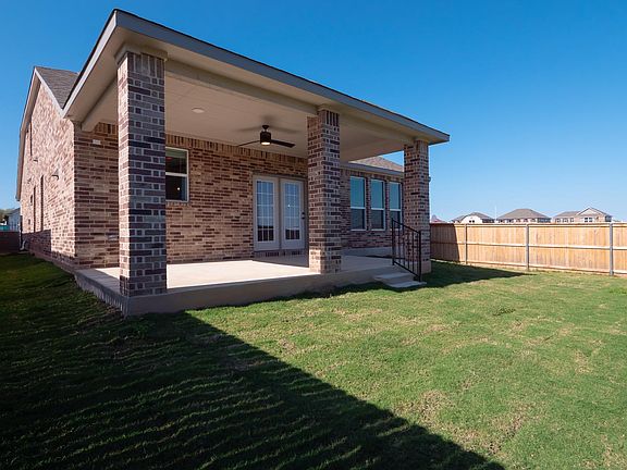 3rd image of 8011 Philbrook Dr