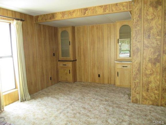 2nd image of 1393 Basswood Way