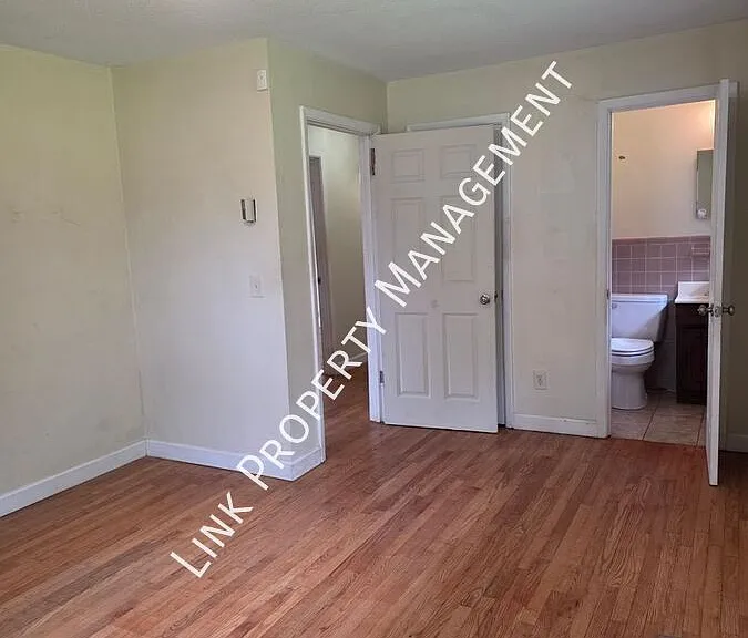 5407 Winniespan Rd — Photo 8