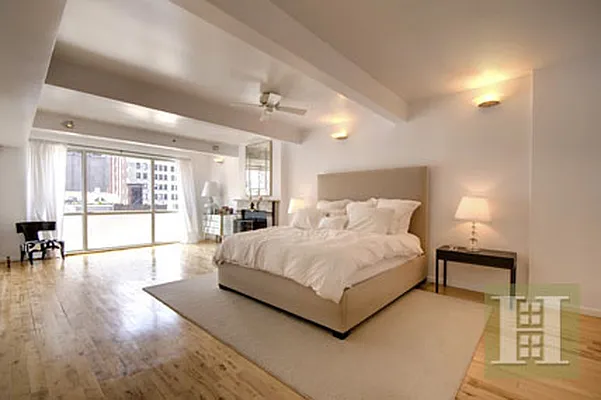 Rented by Halstead Real Estate | media 23